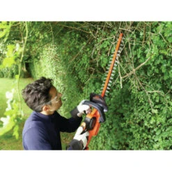 Black & Decker BLACK+DECKER 18V Heggenschaar GTC18504PC Incl. 4.0 Ah Accu -Tuin En Buiten 123 2329