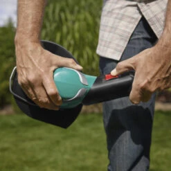 Bosch Elektrische Trimmer ART 24 - 400W 24cm -Tuin En Buiten 123 2388