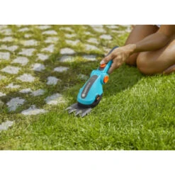 Gardena 3,6V Grasschaar ClassicCut Incl. Wielen En Steel -Tuin En Buiten 123 3196
