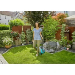 Gardena 18V Grasmaaier HandyMower 22cm Incl. 2,5Ah Accu + Lader -Tuin En Buiten 123 3381