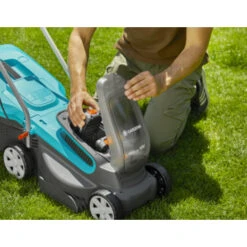 Gardena 2x18V Grasmaaier 32cm Powermax 32/36V (Incl 2 Accu's 2.5Ah + Oplader) -Tuin En Buiten 123 3394