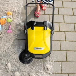 Kärcher KÄRCHER VEEGMACHINE S4 8 Kärcher KÄRCHER VEEGMACHINE S4 -Tuin En Buiten 123 4842